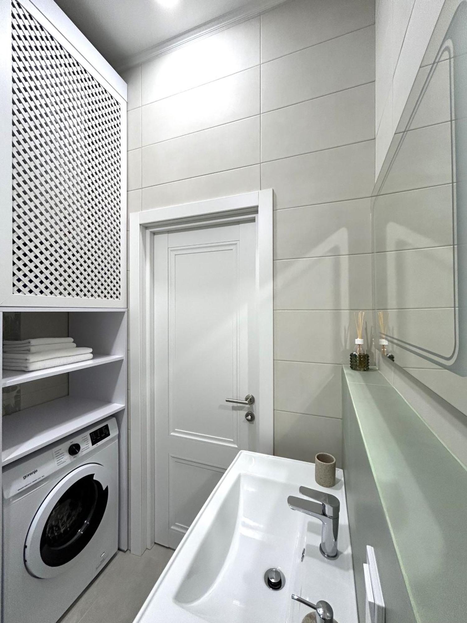 לבוב Modern Apartment, 5Mins To Rynok Square מראה חיצוני תמונה