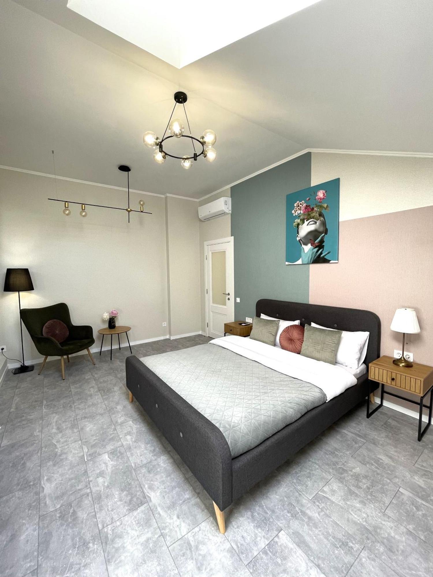 לבוב Modern Apartment, 5Mins To Rynok Square מראה חיצוני תמונה